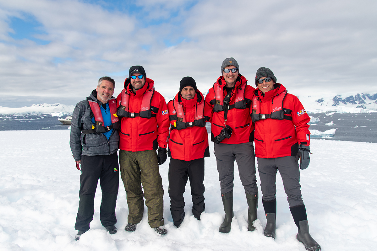 Antarctica Cruise 2024 VACAYA   9. Antarctica 2024 Images 1200x800 Friends 