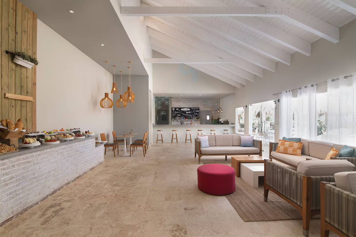 CLUB-LOUNGE cabanas