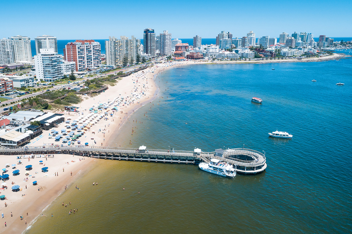 Playa  Uruguay venció a México - AUF